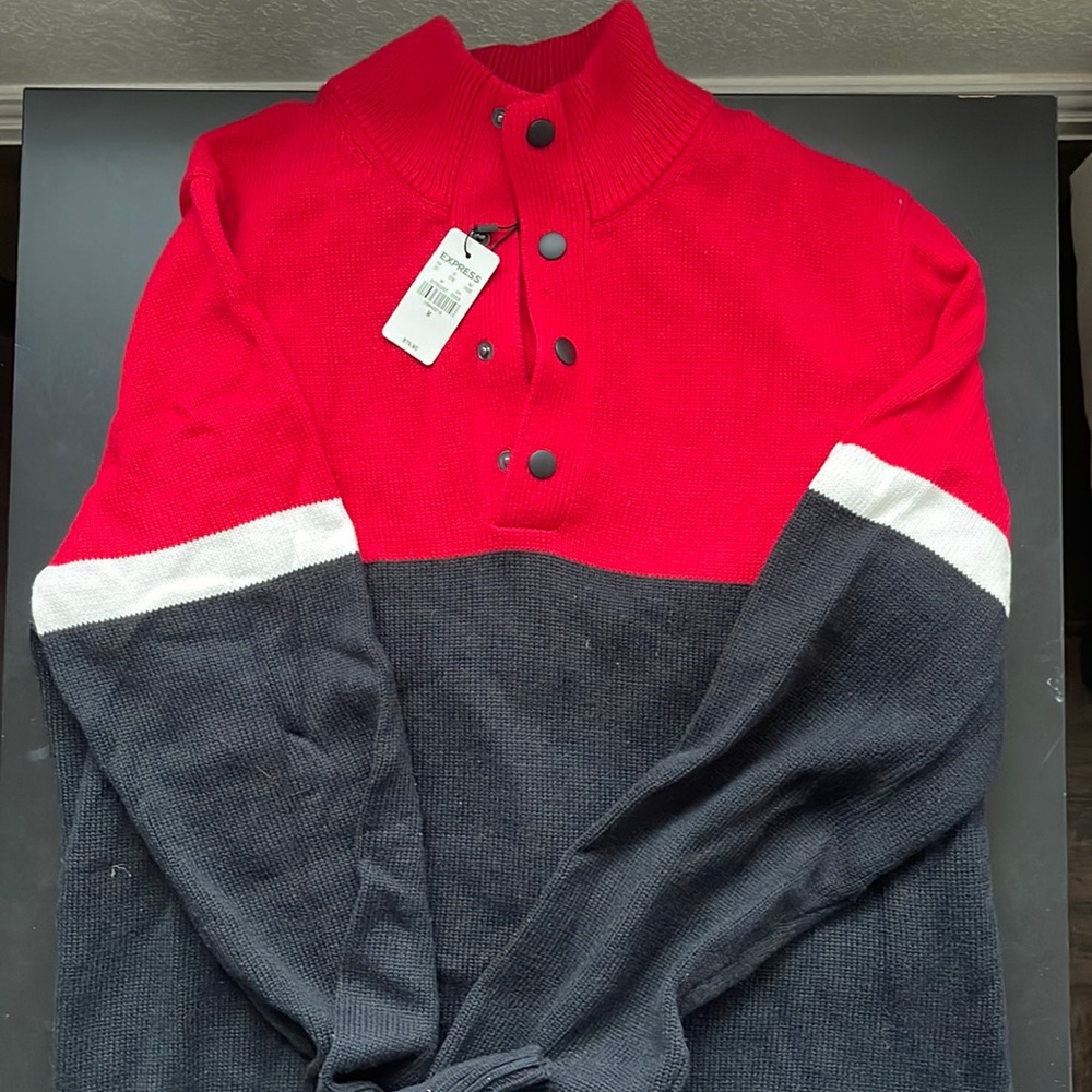 Men’s sweater Express new